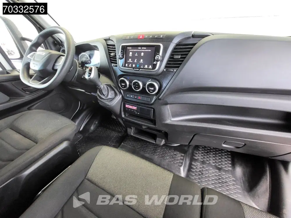 Iveco Daily 3.0L Automaat 1000KG Laadklep Luchtvering uit 2024, foto 3
