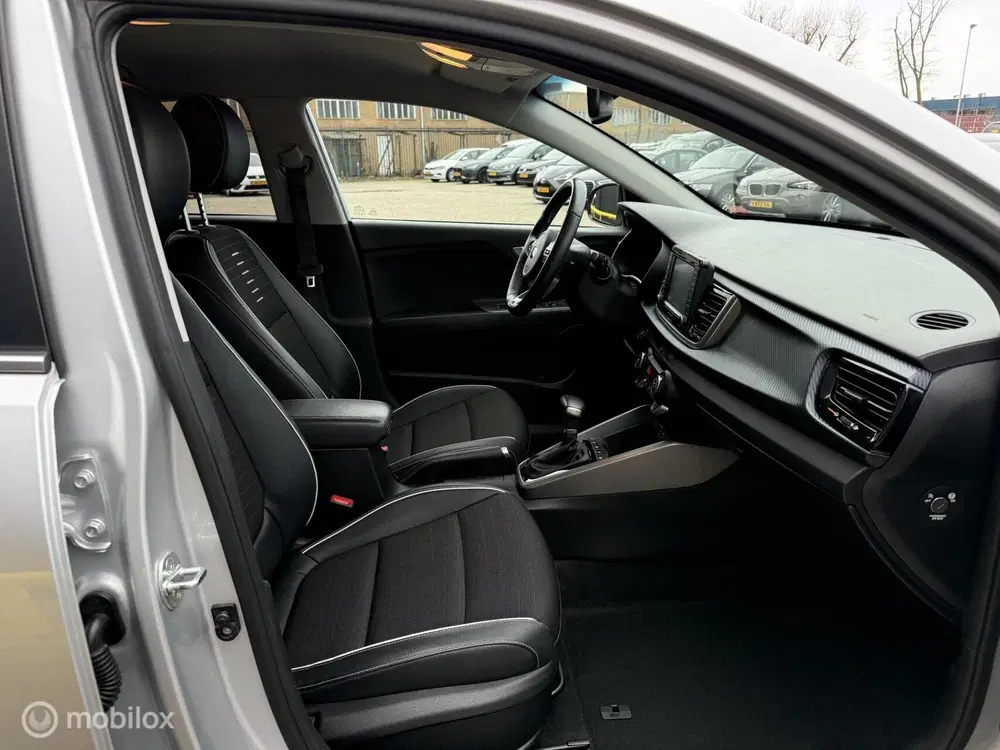Kia Rio 1.0 T-GDi MHEV GT-Line AUTOMAAT uit 2020, foto 14
