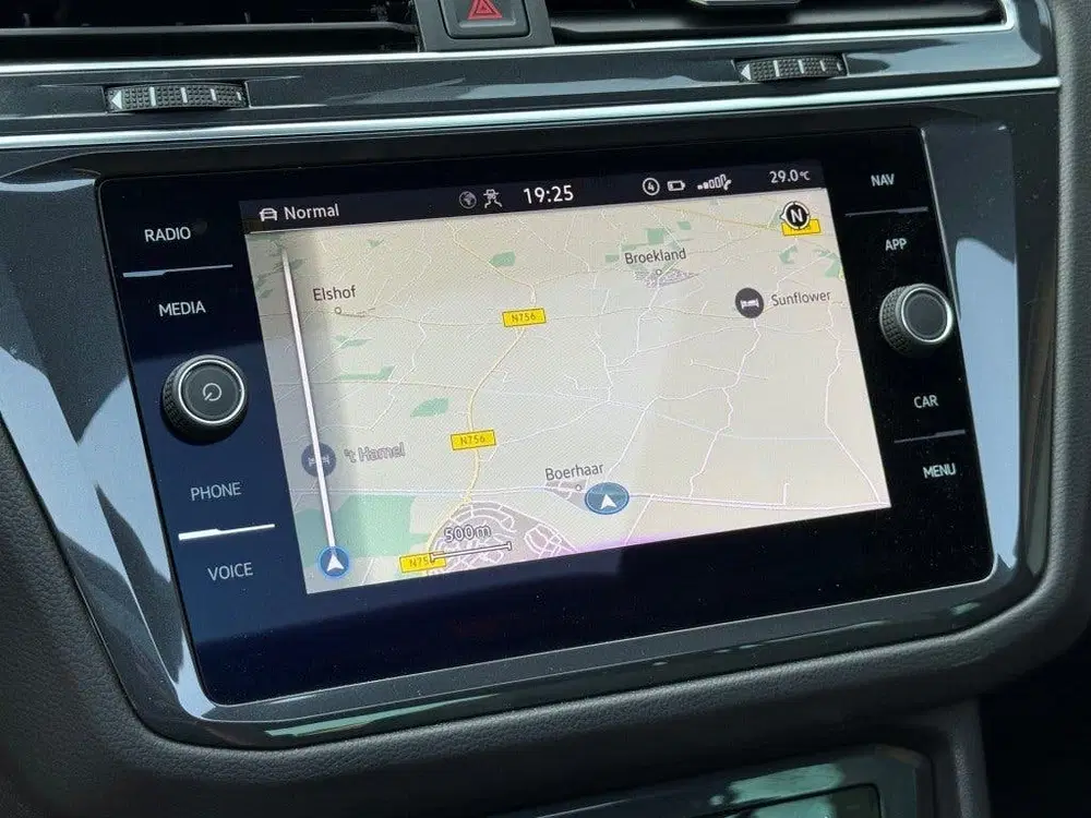 Volkswagen Tiguan 1.4 TSI Hybrid R-Line Pano Trekhaak 20'' uit 2023, foto 15