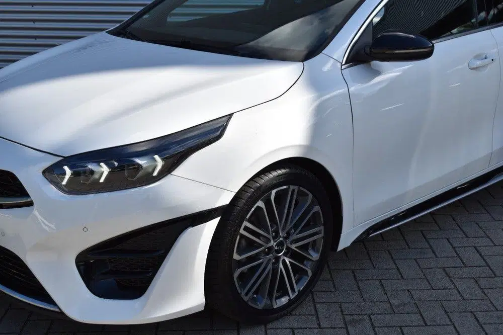Kia Ceed PRO CEED 1.5 T-GDI GT-PLUSLINE uit 2022, foto 5