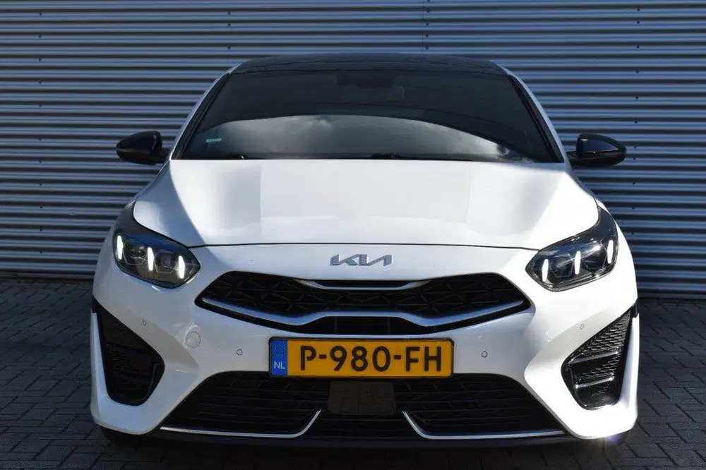 Kia Ceed PRO CEED 1.5 T-GDI GT-PLUSLINE uit 2022, foto 6