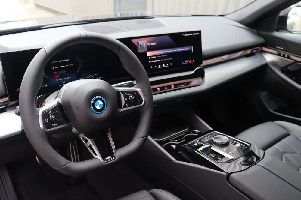 BMW i5 eDrive40 M Sport uit 2026, foto 13