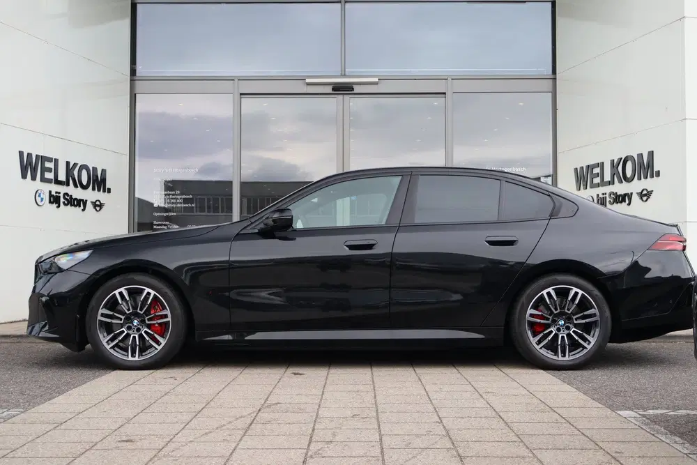 BMW i5 eDrive40 M Sport uit 2026, foto 8
