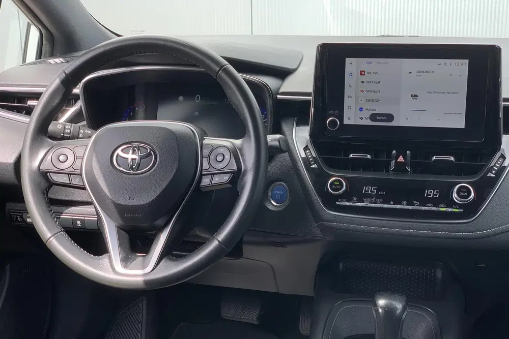 Toyota Corolla Hybrid 140 Executive uit 2022, foto 10
