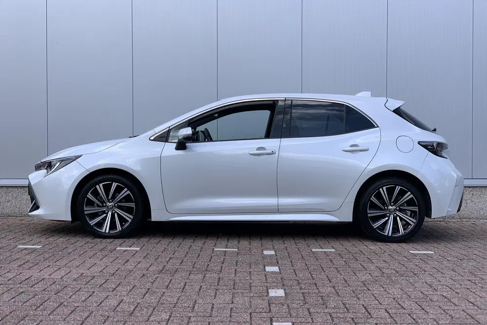 Toyota Corolla Hybrid 140 Executive uit 2022, foto 4
