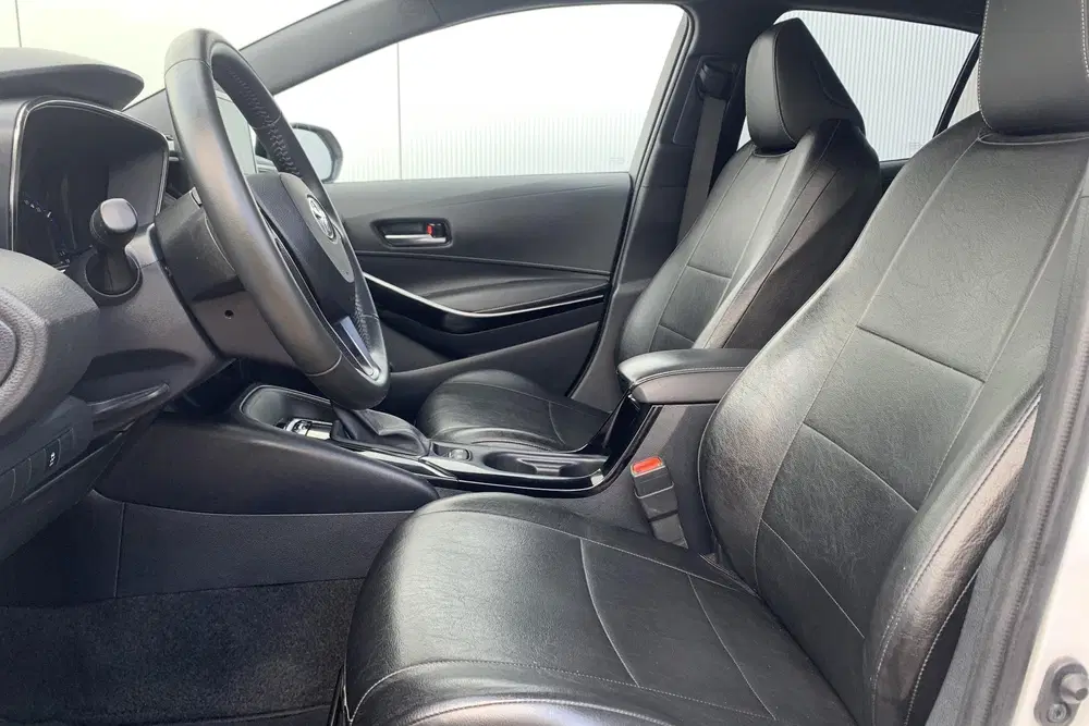 Toyota Corolla Hybrid 140 Executive uit 2022, foto 7