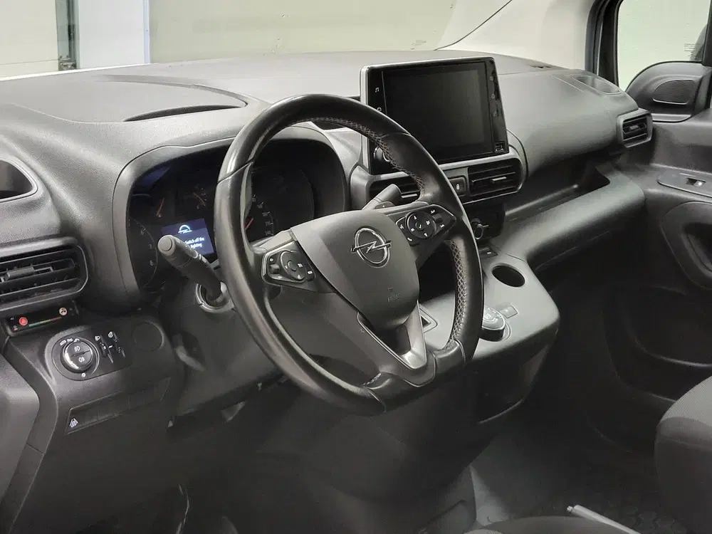 Opel Combo 1.5D 130pk L2 uit 2021, foto 4