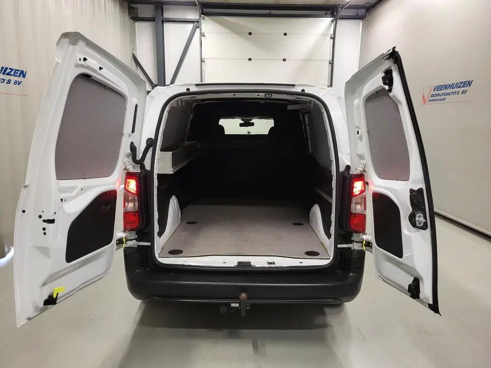 Opel Combo 1.5D 130pk L2 uit 2021, foto 6