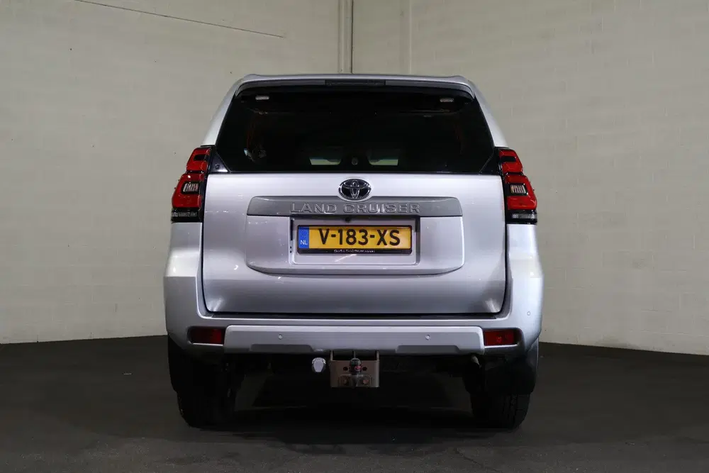 Toyota Land Cruiser 2.8 D-4D-F Challenger Window Van uit 2019, foto 8