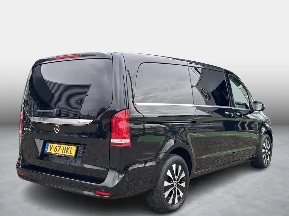 Mercedes-Benz V-Klasse 300d L2 Avantgarde (Incl. BPM 7.028 uit 2023, foto 2