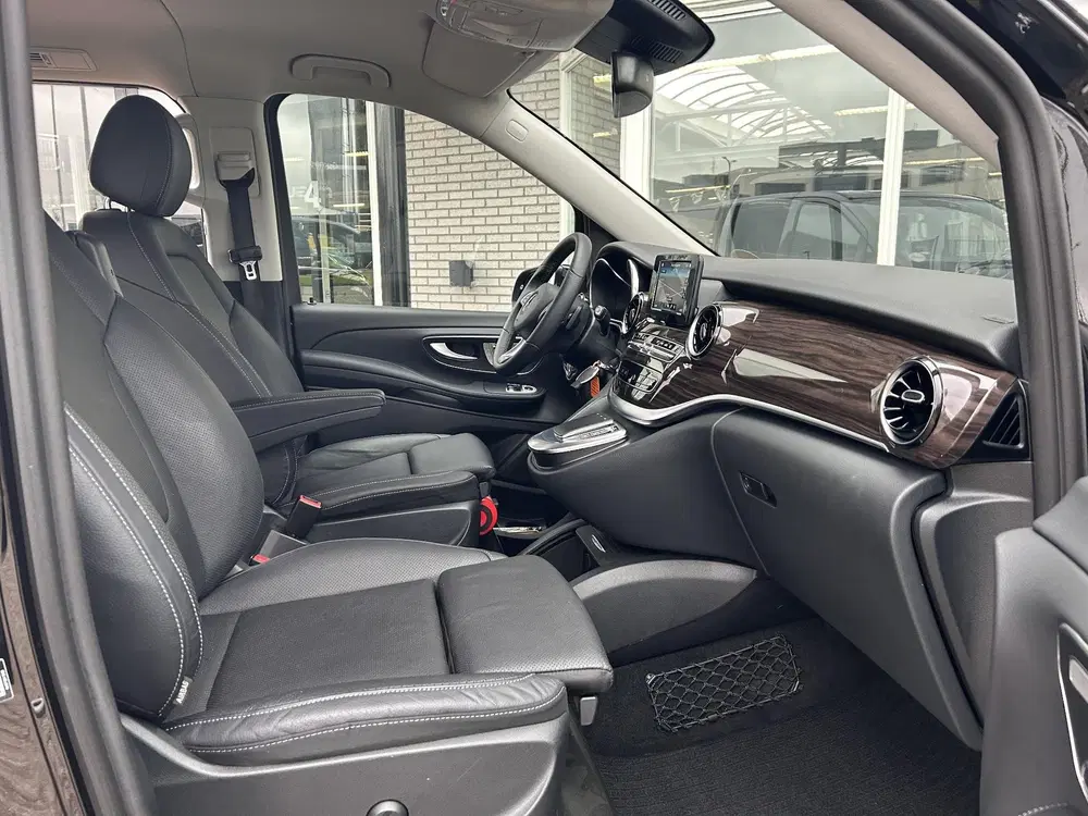 Mercedes-Benz V-Klasse 300d L2 Avantgarde (Incl. BPM 7.028 uit 2023, foto 5