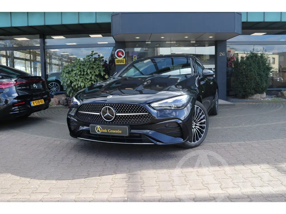 Mercedes-Benz CLE CLE Coupé 300 e AMG Line Rijassistentiepak uit 2024, foto 3