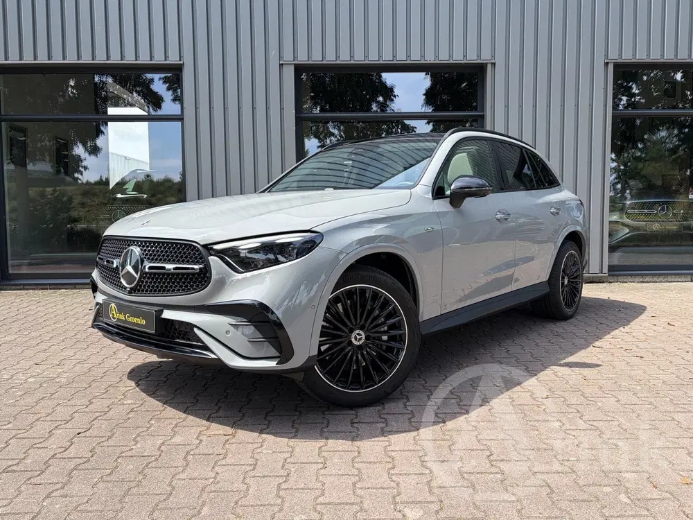 Mercedes-Benz GLC GLC 300e 4MATIC AMG Line Premium uit 2025