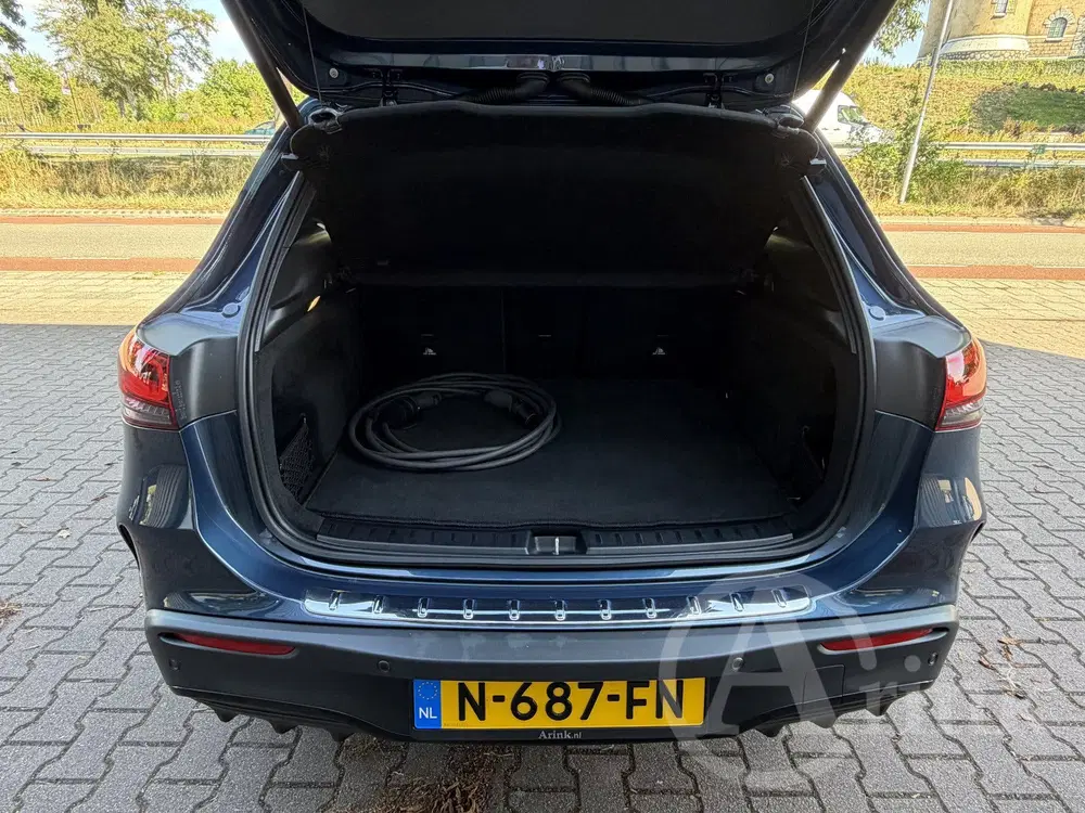Mercedes-Benz EQA 250 Business Solution AMG 67 kWh Panoramad uit 2021, foto 12