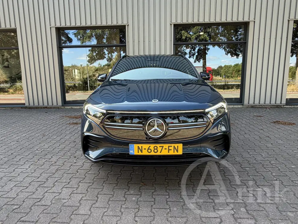 Mercedes-Benz EQA 250 Business Solution AMG 67 kWh Panoramad uit 2021, foto 3