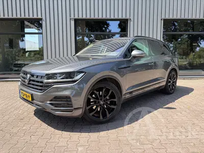 Volkswagen Touareg 3.0 TDI V6 GRIJSKENTEKEN 3.5T Trekhaak uit 2021
