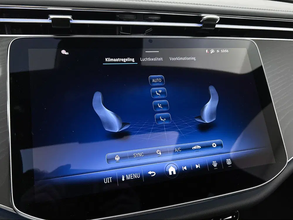 Mercedes-Benz E-Klasse 300 e Business Solution AMG uit 2026, foto 10