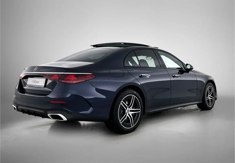 Mercedes-Benz E-Klasse 300 e Business Solution AMG uit 2026, foto 2