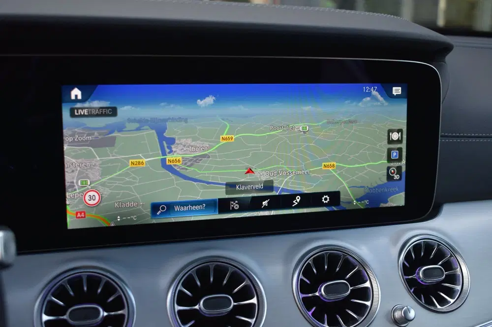 Mercedes-Benz E-Klasse 200 AMG NIGHT uit 2022, foto 11