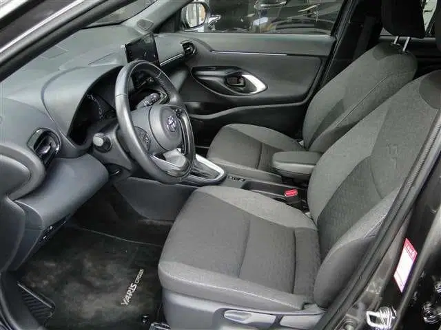 Toyota Yaris Cross 1.5 VVT-I Hybrid 115 Dynamic Led Adaptief uit 2023, foto 14