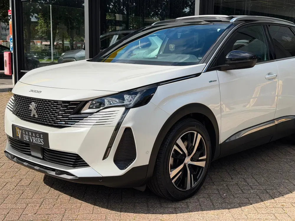 Peugeot 3008 1.6 HYbrid 225 GT Panoramadak ACC Lane Cam uit 2022, foto 13