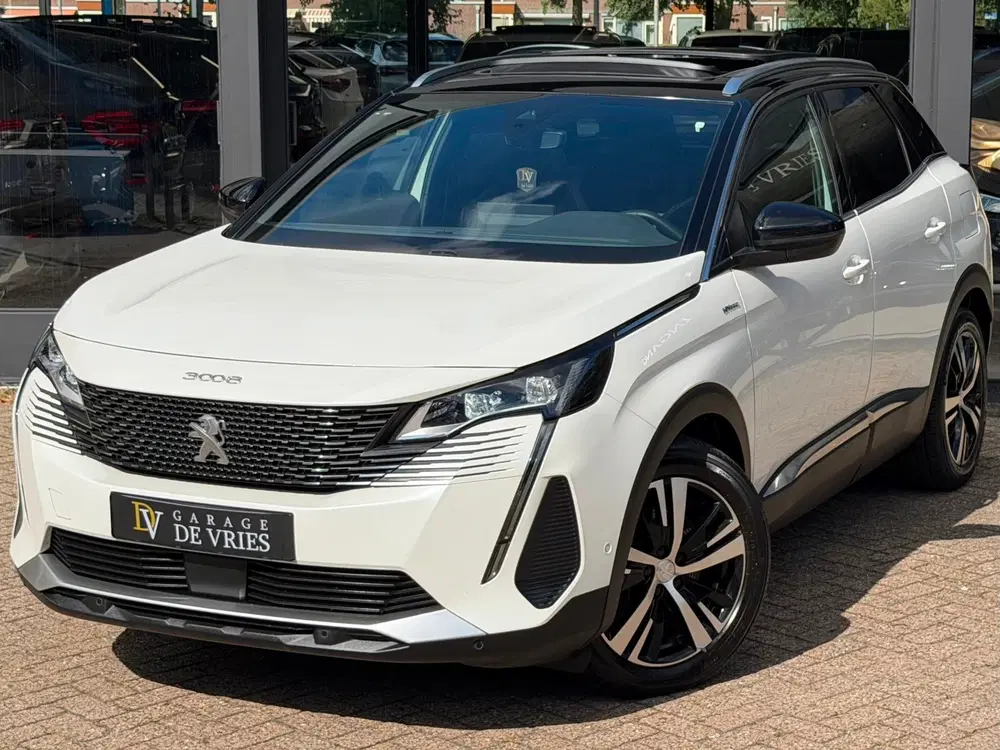 Peugeot 3008 1.6 HYbrid 225 GT Panoramadak ACC Lane Cam uit 2022, foto 5