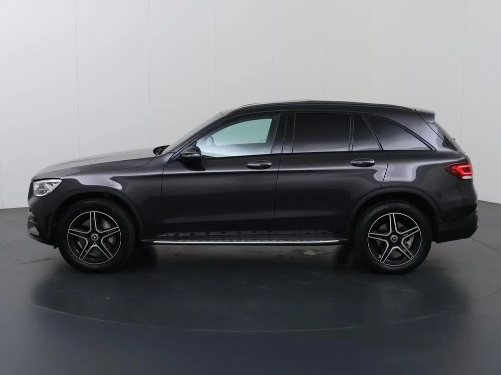 Mercedes-Benz GLC 300e 4MATIC Business Solution AMG uit 2022, foto 5