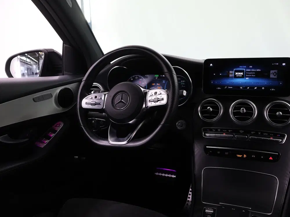 Mercedes-Benz GLC 300e 4MATIC Business Solution AMG uit 2022, foto 9