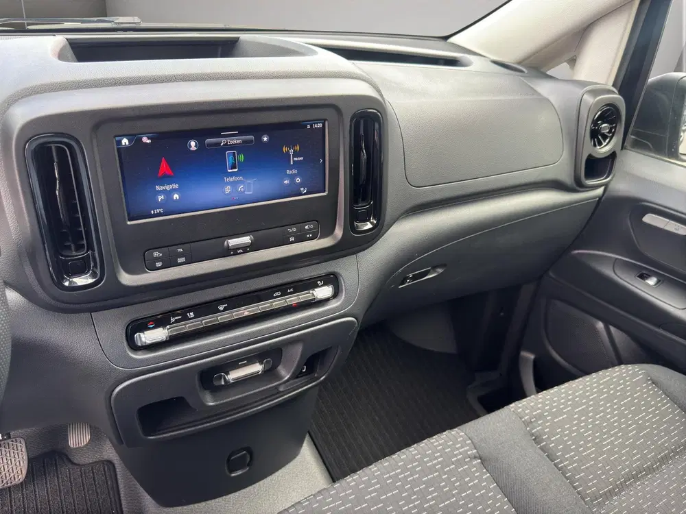 Mercedes-Benz Vito 116 L3 DC uit 2024, foto 15