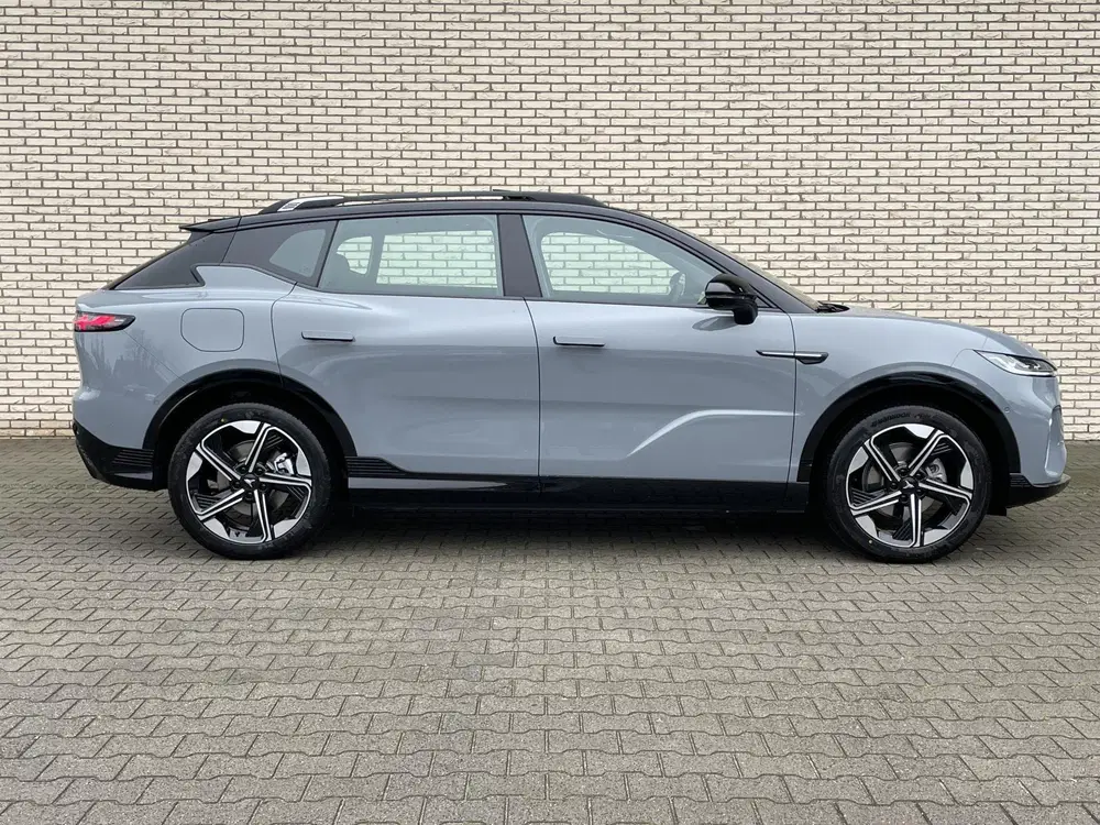 Voyah Courage Business Edition 80 kWh l Stoel verwarming uit 2026, foto 7