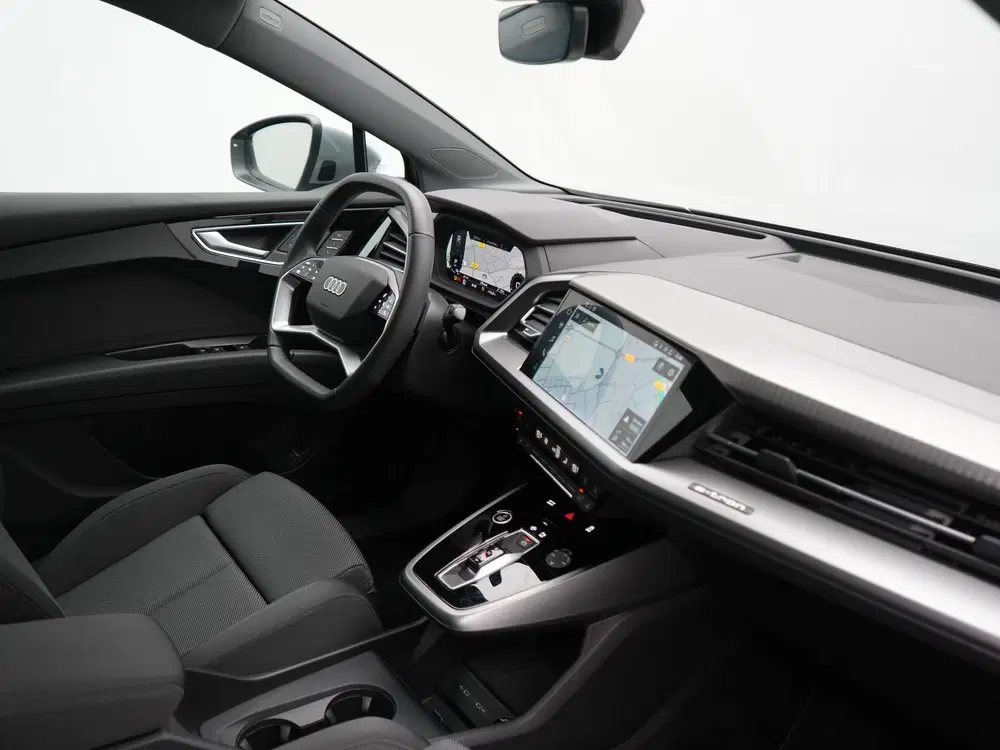 Audi Q4 e-tron 40 S Line 77 kWh 204pk Dealer O.H. uit 2024, foto 14