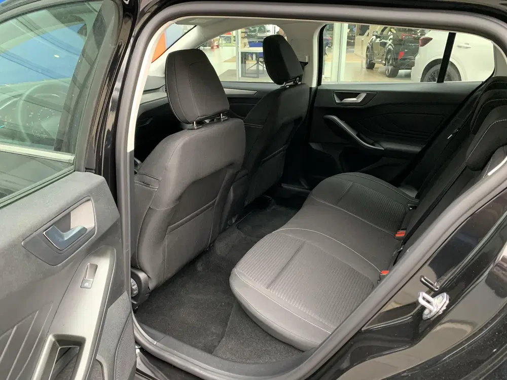 Ford Focus 1.0 Turbo 155pk Mild Hybride Titanium Auto uit 2024, foto 13