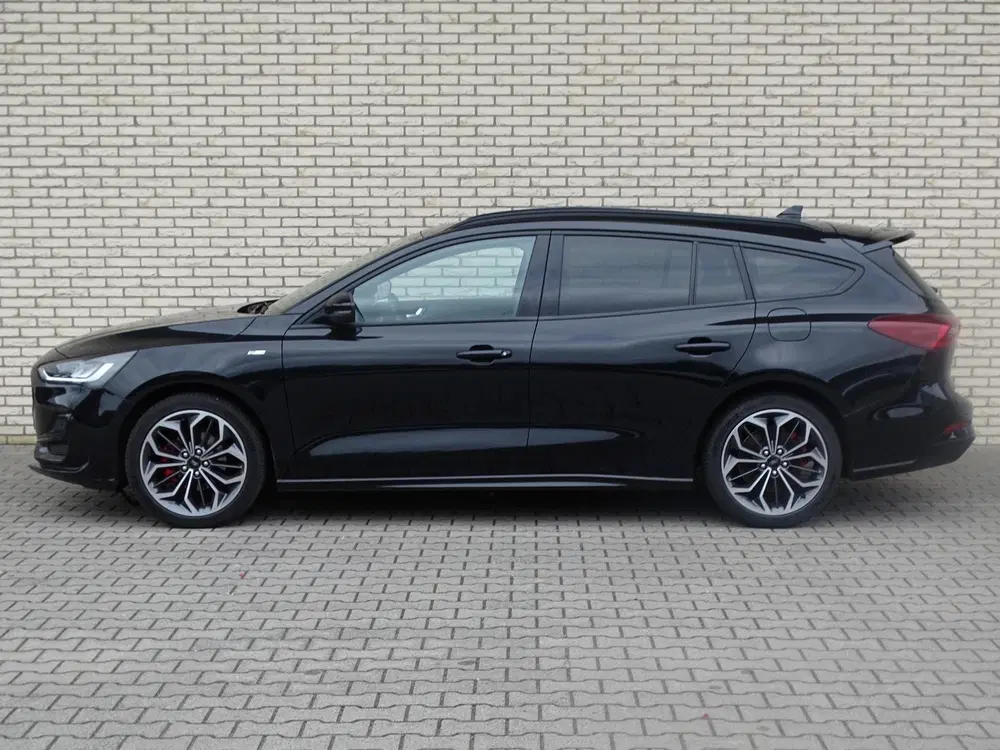 Ford Focus 1.0 EcoBoost Hybrid ST Line uit 2022, foto 4