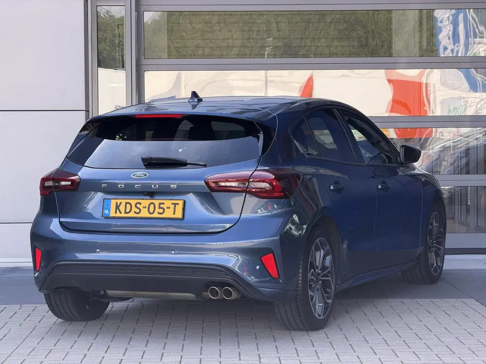 Ford Focus 1.0 Hybrid ST Line X uit 2025, foto 3