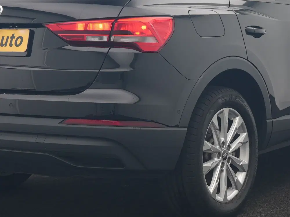 Audi Q3 45 TFSI e Business Edition PHEV 245pk Deal uit 2022, foto 5