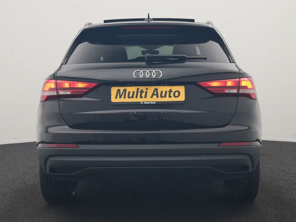 Audi Q3 45 TFSI e Business Edition PHEV 245pk Deal uit 2022, foto 8