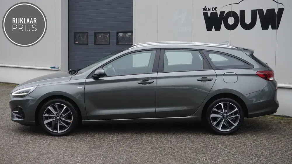 Hyundai i30 1.0 T-GDi MHEV Automaat Comfort Smart uit 2023, foto 3