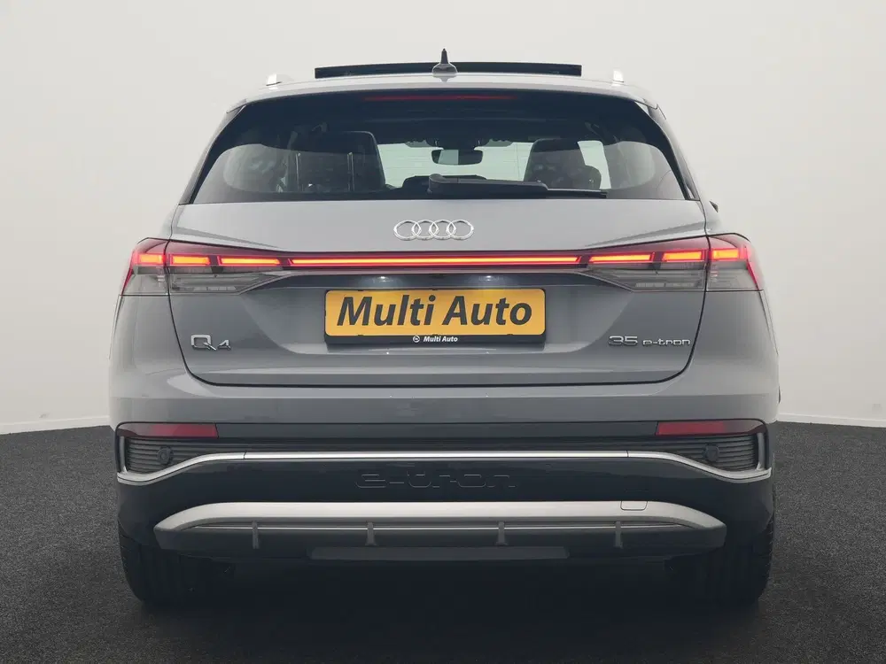 Audi Q4 e-tron 35 2x S Line 55 kWh 170pk Dealer O.H. uit 2021, foto 8