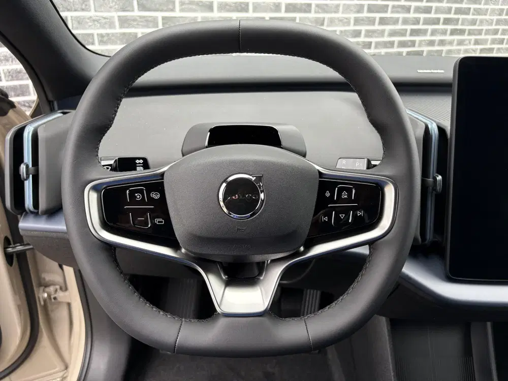 Volvo EX30 P3 Plus Europa 51 kWh uit 2026, foto 10