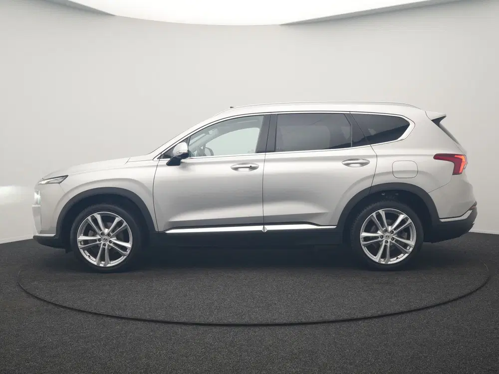 Hyundai SANTA FE 1.6 T-GDI PHEV Premium Sky 266pk Dealer O. uit 2022, foto 2