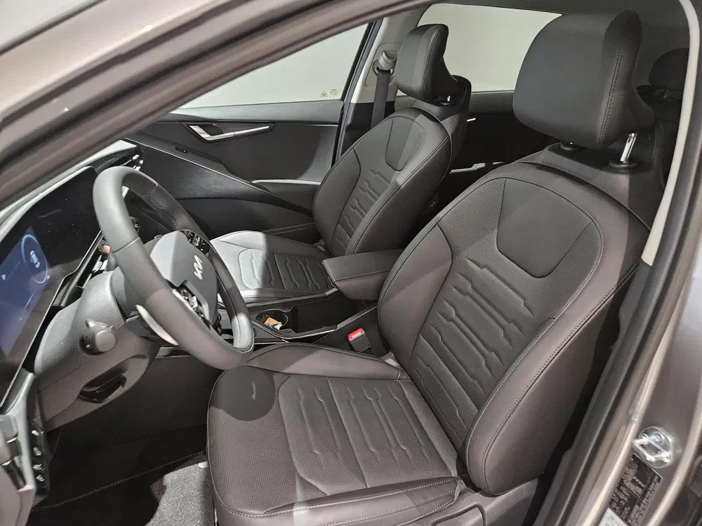 Kia Niro 64 uit 2024, foto 12