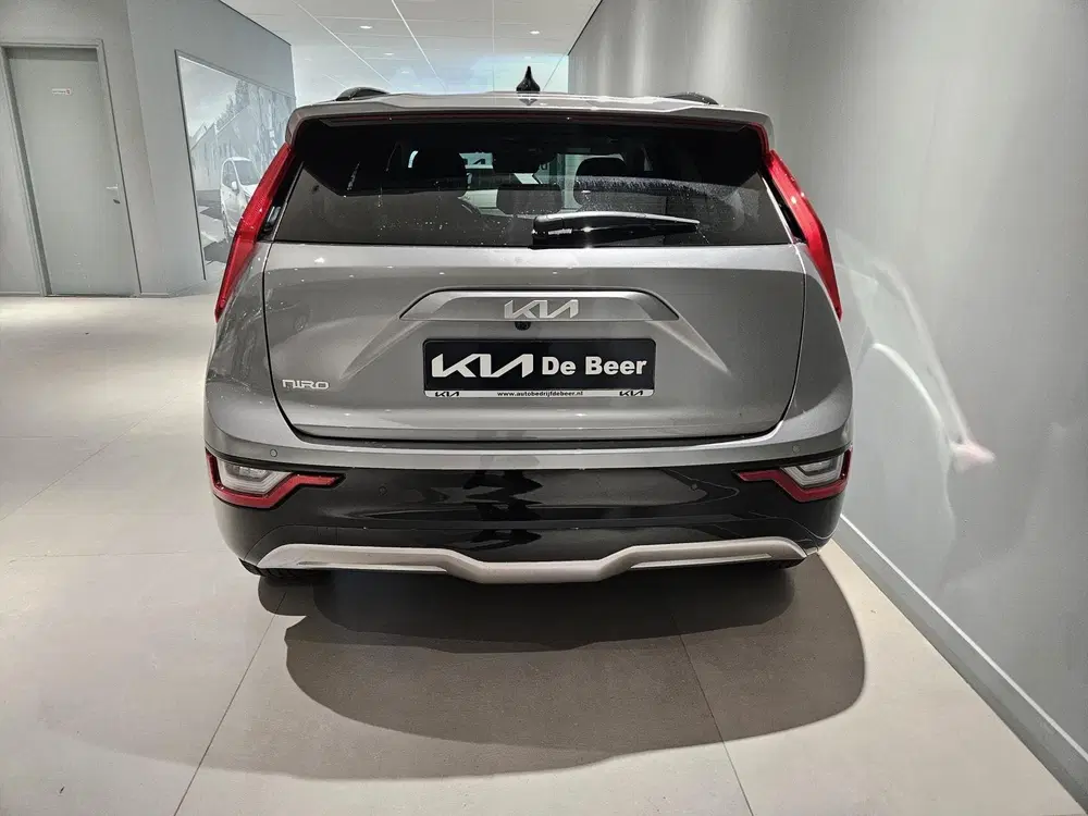 Kia Niro 64 uit 2024, foto 6