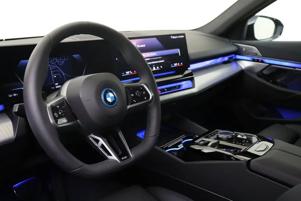 BMW i5 eDrive40 M Sport uit 2026, foto 3