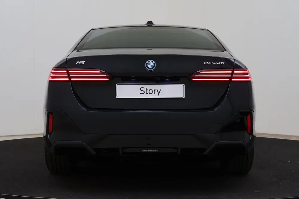 BMW i5 eDrive40 M Sport uit 2026, foto 5