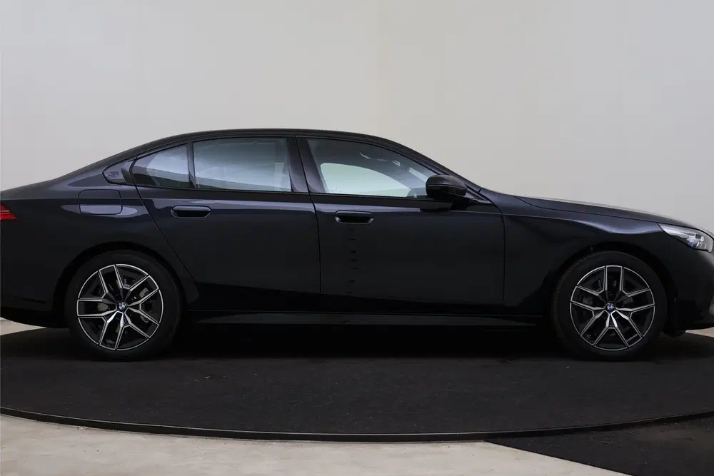 BMW i5 eDrive40 M Sport uit 2026, foto 7