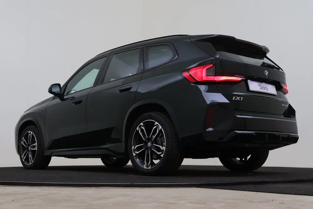 BMW iX1 eDrive20 M Sport uit 2026, foto 11