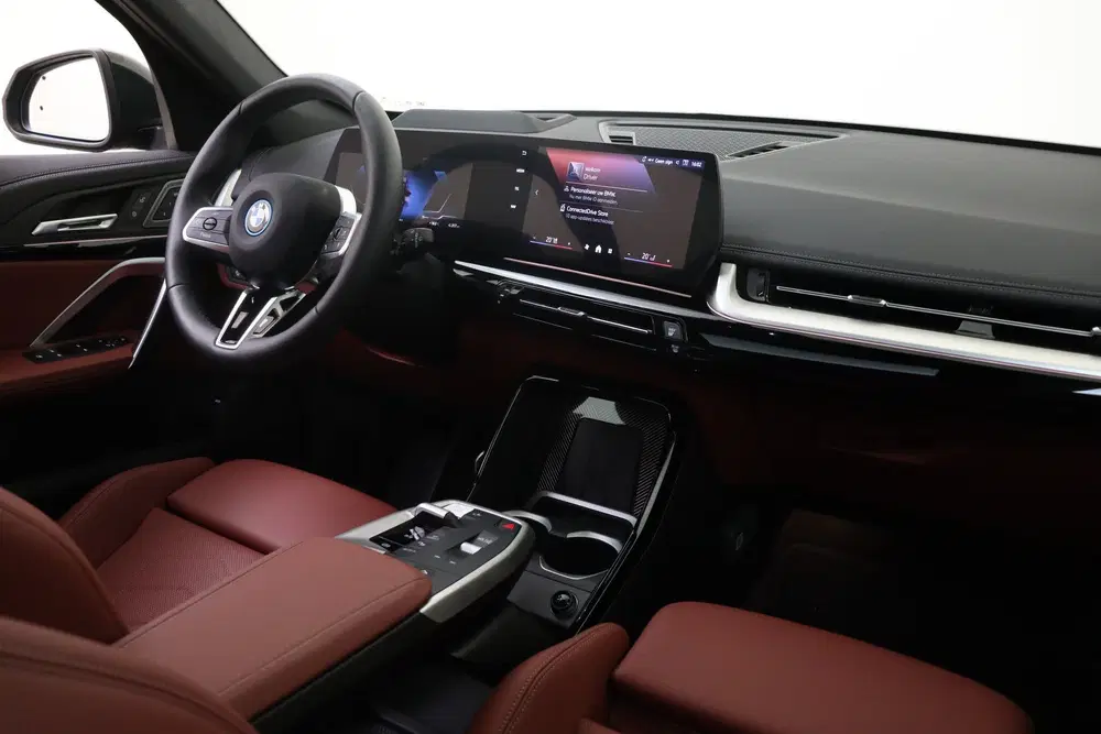 BMW iX1 eDrive20 M Sport uit 2026, foto 12