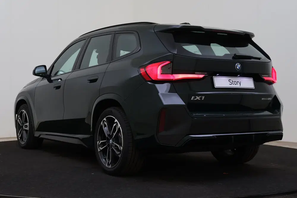 BMW iX1 eDrive20 M Sport uit 2026, foto 15
