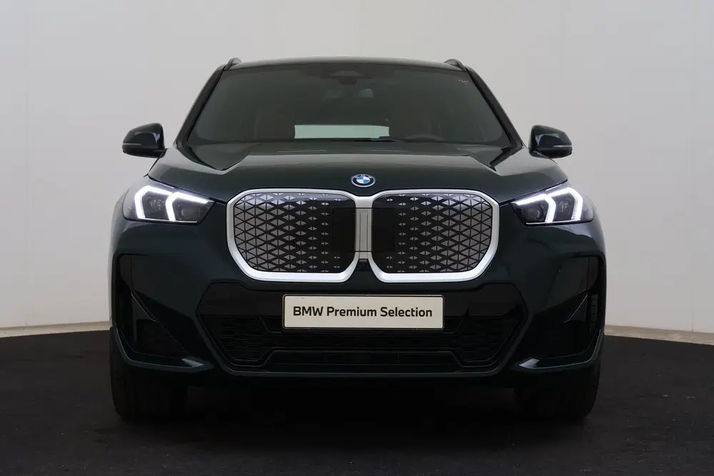 BMW iX1 eDrive20 M Sport uit 2026, foto 4