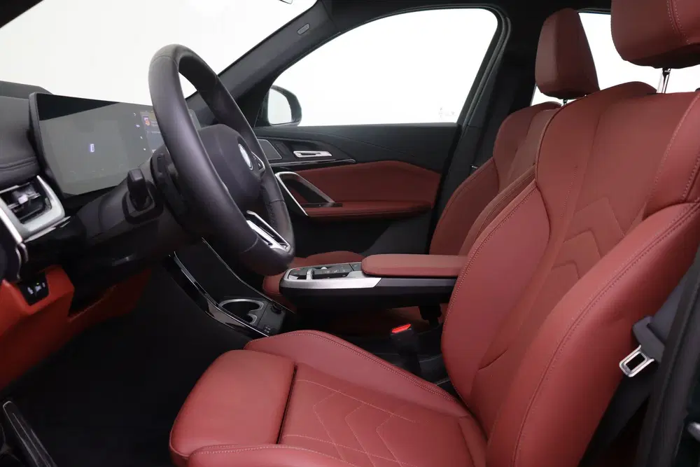 BMW iX1 eDrive20 M Sport uit 2026, foto 9
